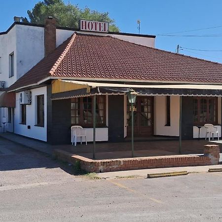 Hotel Y Restaurant Don Quijote Macachín 외부 사진